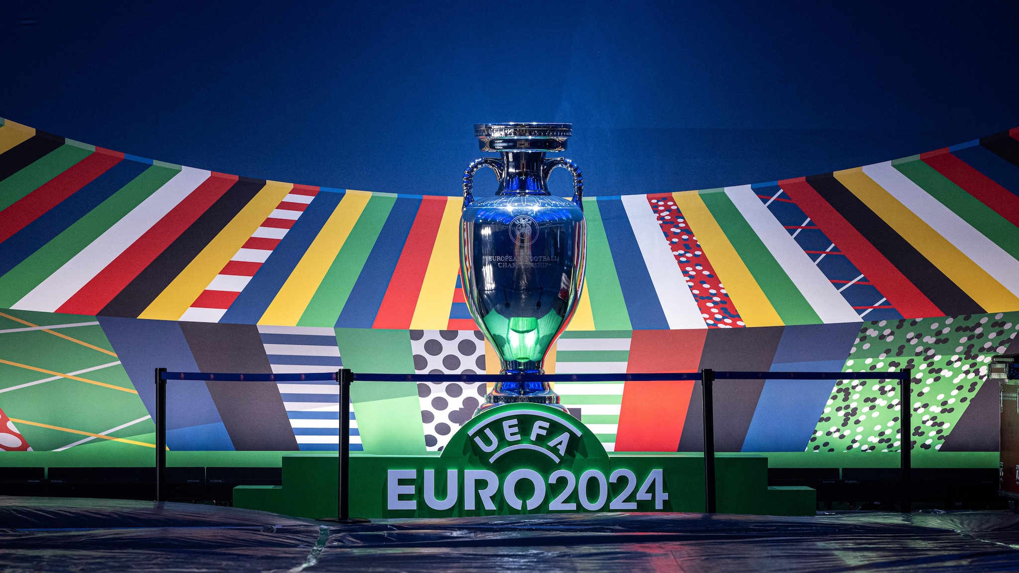 UEFA merr vendim për numrin e futbollistëve në Euro 2024
