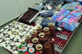 Dogana-sekuestron-rreth-tre-mije-mallra-te-kontrabanduara-ne-kufi