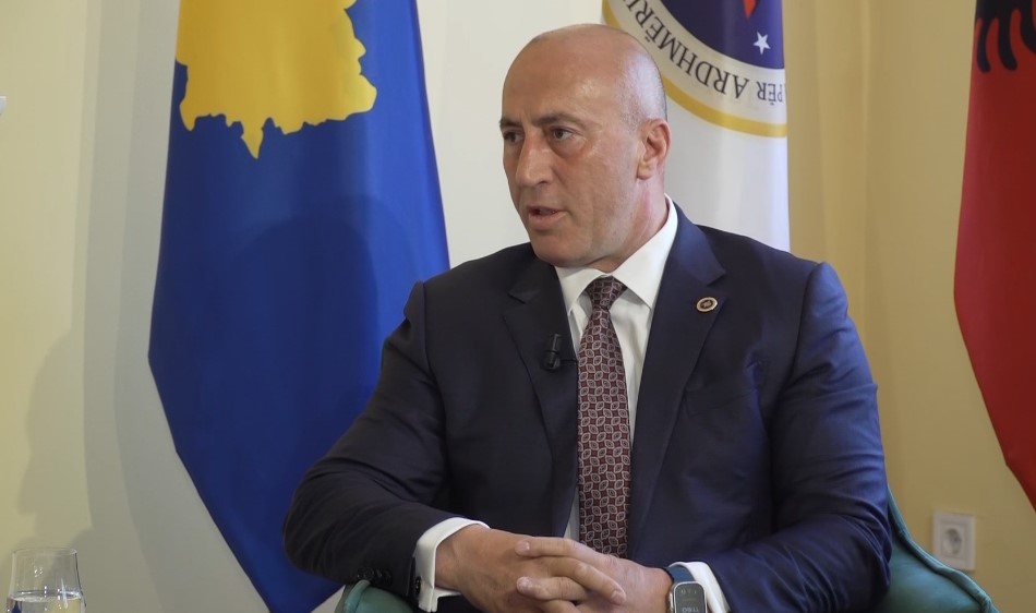 Haradinaj e tregon arsyen e tërheqjes nga i pari i AAK së