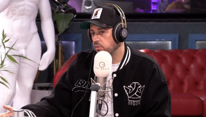 mesazhe-me-ane-te-rrobave-mbi-400-produkte-per-femra-dhe-meshkuj-ja-se-cfare-mund-te-gjeni-tek-shq1pe