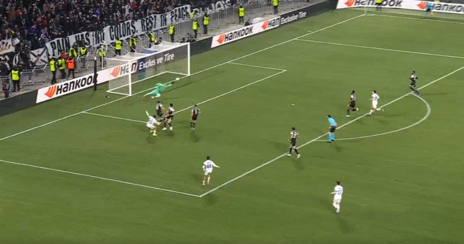 Remi Himbert  17 vjeçari i Lyon shënon gol të bukur  vlerësohet si një talent i madh