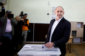 5720704_20260419t101048z-1917746094-rc27skanih9n-rtrmadp-3-bulgariaelection_ls