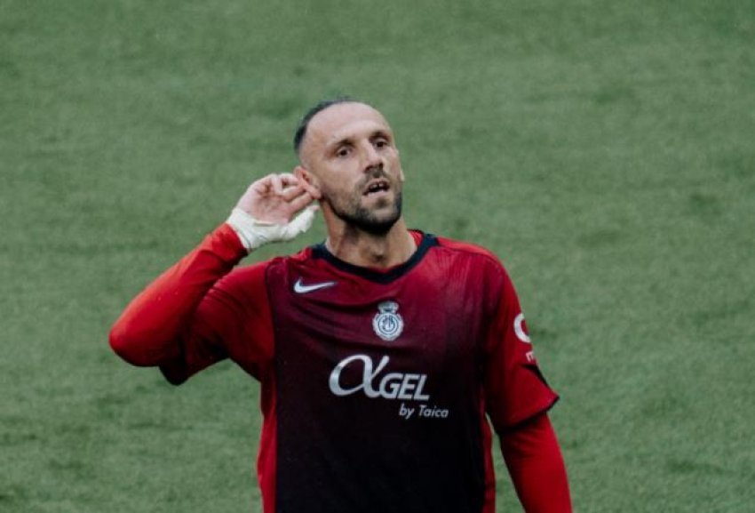 Vedat Muriqi po çmend spanjollët, ja thyen rekordin legjendës së futbollit!