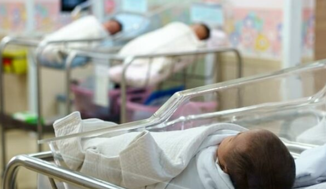 Foshnjat pa mbrojtje nga diarreja e rëndë  institucionet  Jemi në pritje të vaksinave  ka ulje të furnizimit global nga prodhuesi