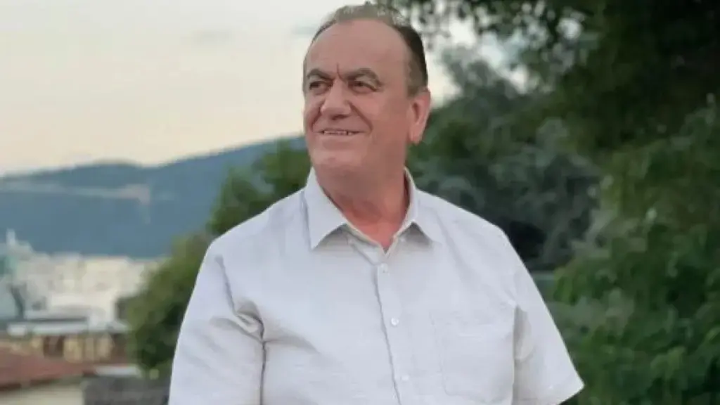 Mahmut Ferati i bene tatuazh vetullat  do te habiteni nga pamja