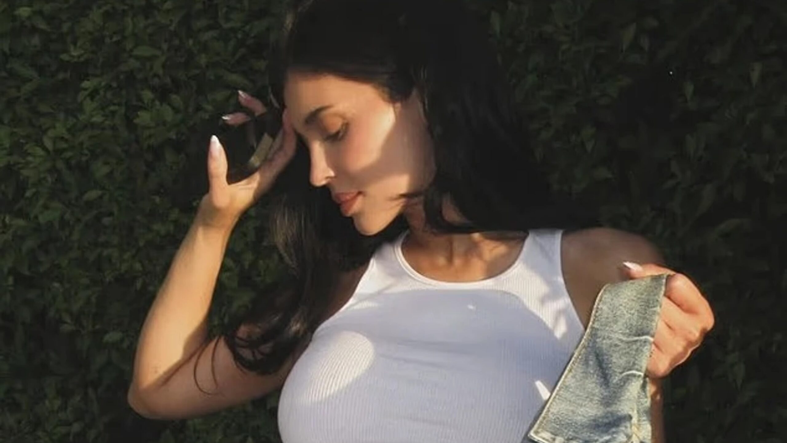 kylie-jenner-ndez-coachella-n-paraqitja-e-saj-e-fundit-po-cmend-rrjetin