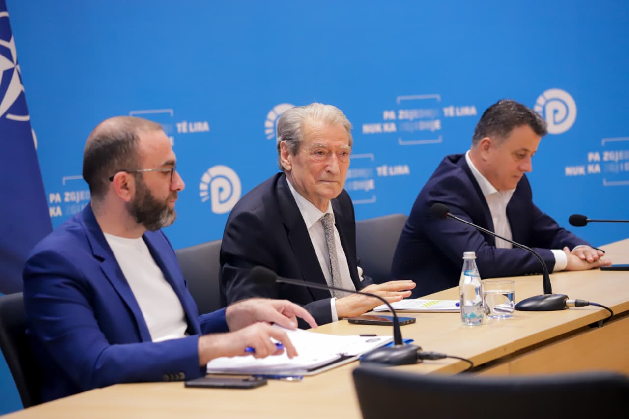 berisha-rama-bllokoi-integrimin-raporti-i-ibar-nuk-miratohet-nga-vendet-anetare-per-shkak-te-ceshtjes-balluku