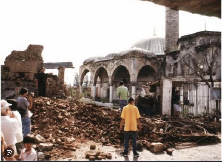 pse-serbet-i-dogjen-xhamite-e-kosoves-gjate-luftes-se-1999-tes