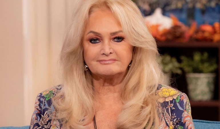 Bonnie-Tyler-050736-6e9a4aeba73c4c7daea85f6a59a78092.jpg