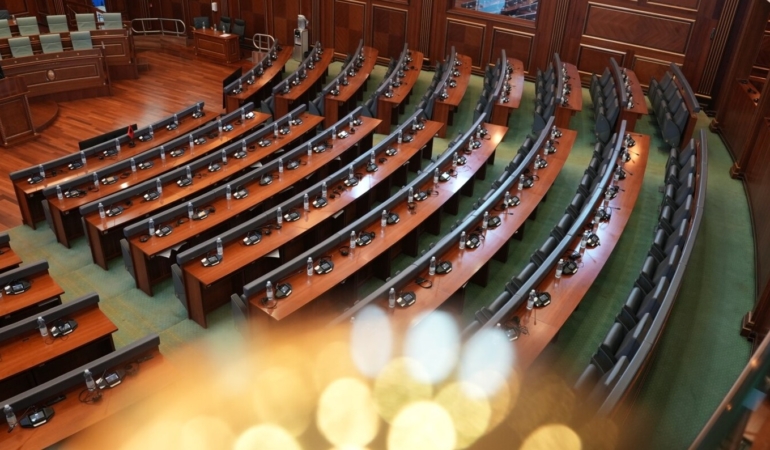 A do të marrë pjesë opozita në seancën për zgjedhjen e presidentit të Kosovës?