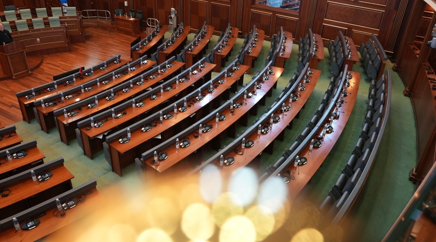 A do të marrë pjesë opozita në seancën për zgjedhjen e presidentit të Kosovës 