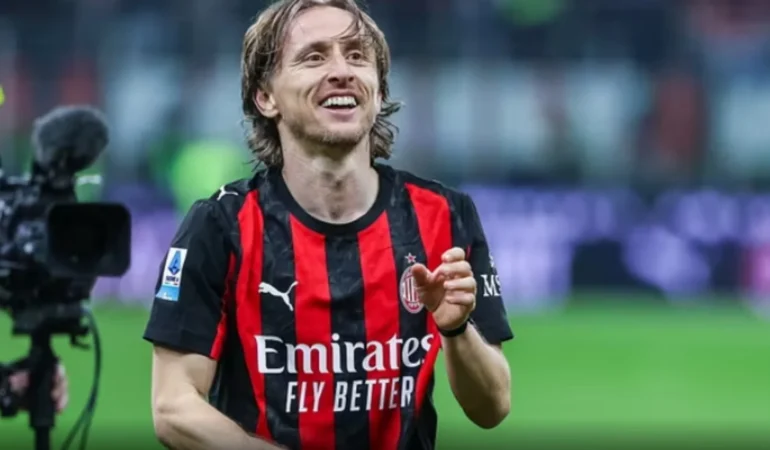 Mes Milanit dhe rikthimit në Kroaci, mediat zbulojnë të ardhmen e Luka Modric