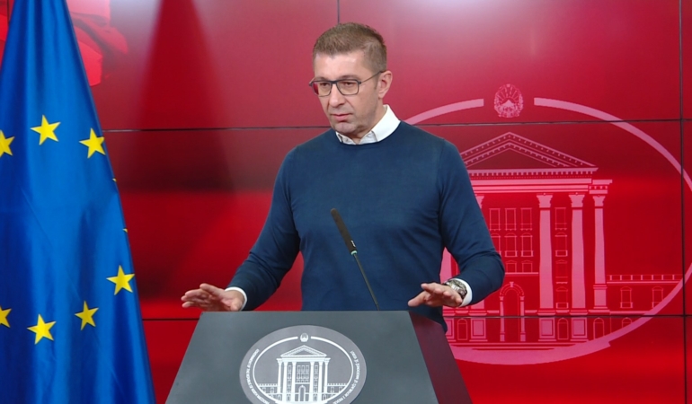Mickoski: Nga viti i kaluar numri i personave të papunë është ulur për mbi 10 mijë