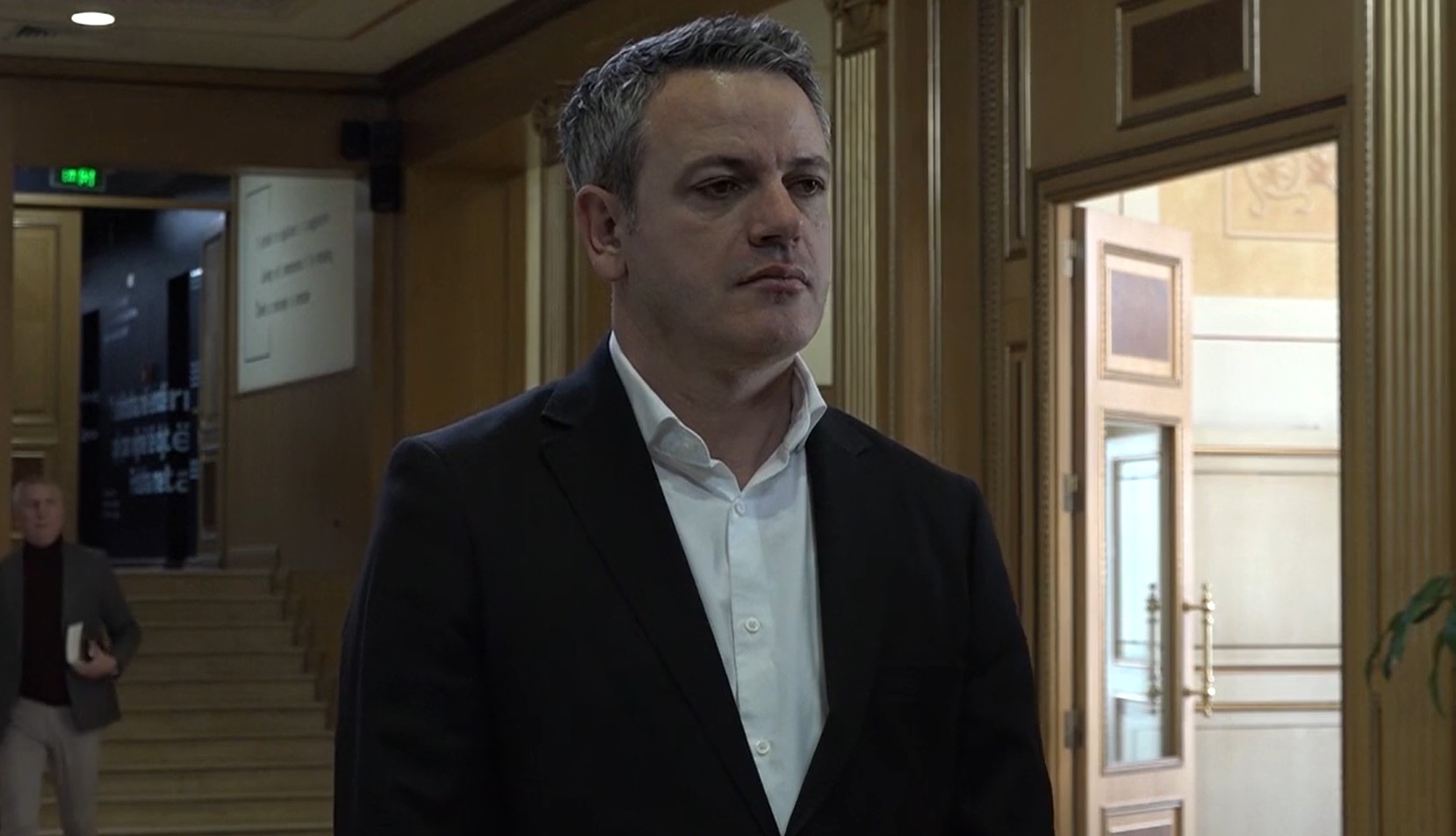 Arben Gashi pas takimeve me diasporën  Mërgimtarët jetojnë me shpirt të ndarë mes Kosovës dhe jetës jashtë saj
