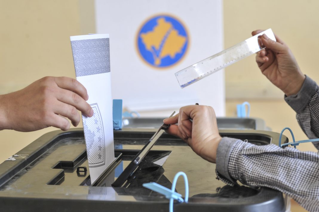 Serbia sërish tenton të ndërhyjë në zgjedhjet në Kosovë  kërkon vota për Listën Serbe