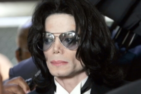 michael-jackson-prepares-to-enter-the-santa-barbara-county-news-photo-1681237854_hd.jpg