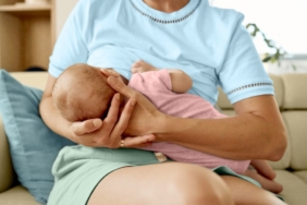 what-happens-body-when-breastfeed-alt-1440x810_hd_sd.jpg