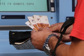 1111paga-mesatare-mjafton-vetem-per-ushqim-dhe-komunalje-fisnik-16-12-aaaaaaa-1
