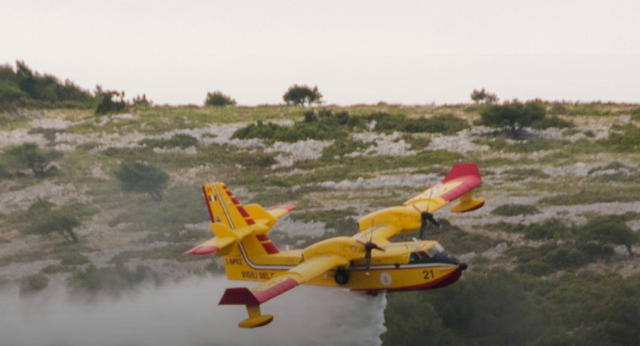 zjarret-gjate-veres-be-aktivizon-kapacitetet-me-777-zjarrfikese-22-avione-dhe-5-helikoptere