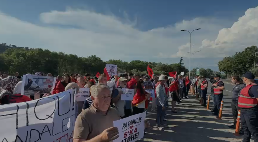 35-vjetori-i-ps-se-rama-pritet-me-proteste-ne-shkoder