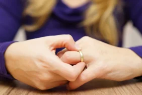 Divorcet.jpg