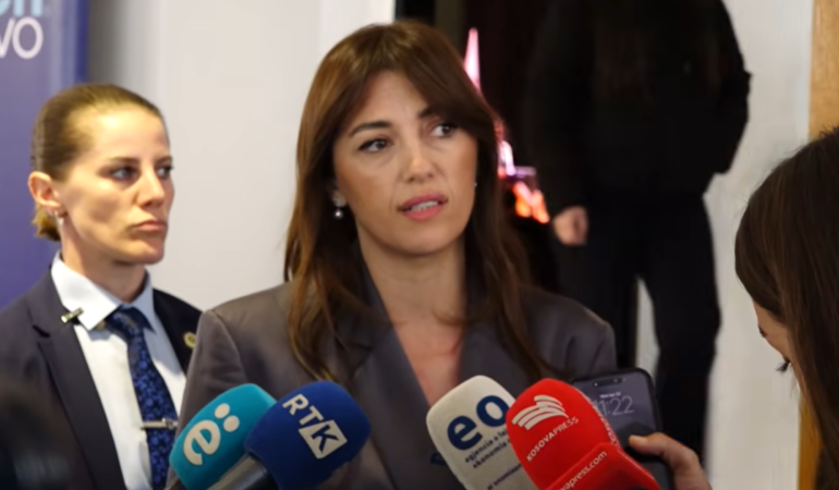 Haxhiu: Dhuna seksuale gjatë luftës, krim që u mbajt gjatë në heshtje