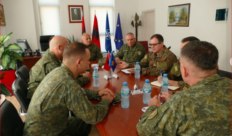 FSK vizitoi Komandën Mbështetëse të FARSH – njihen nga afër me misionin dhe strukturën organizative