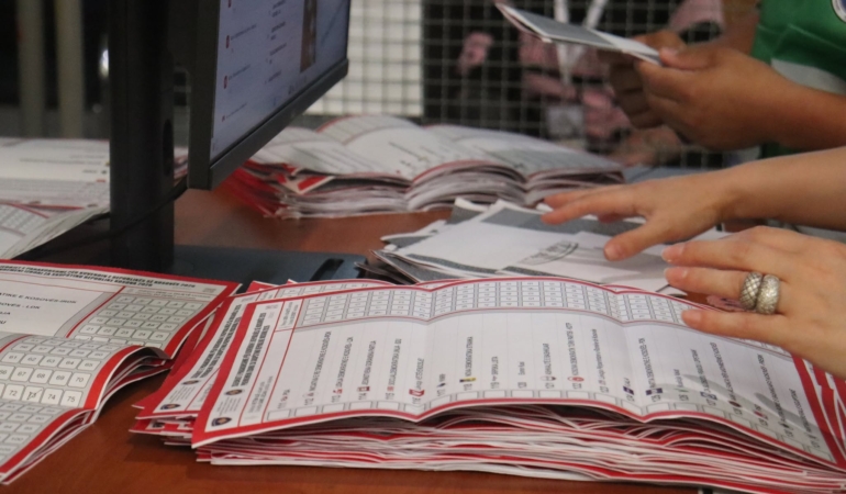 Numërimi i votave drejt fundit: VV kryeson me 53 ulëse, PDK 22, LDK 18 dhe AAK 7