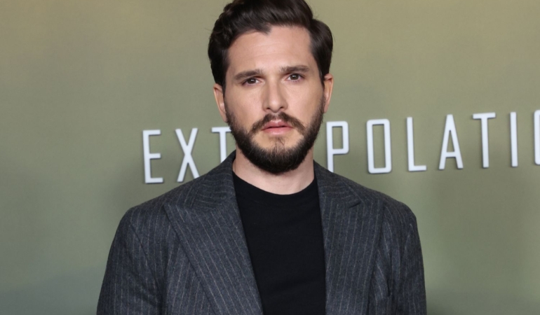 kit-harrington-tout-11324-a9afe5e6e66a4c2cb4b05388f25149b5.jpg