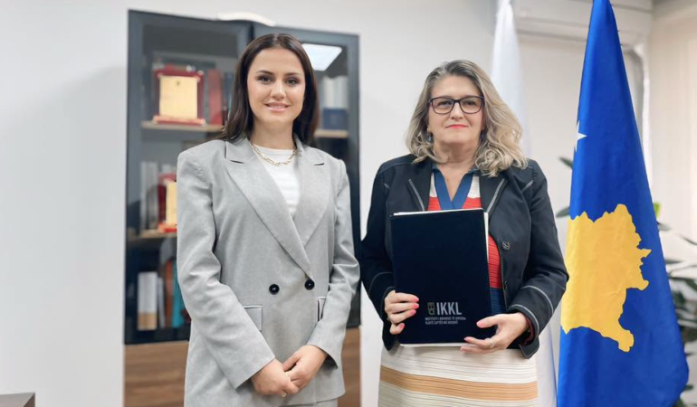 Materialet e emisionit “Personale” dorëzohen në arkivin e IKKL-së, një rrugëtim 10-vjeçar në shërbim të historisë