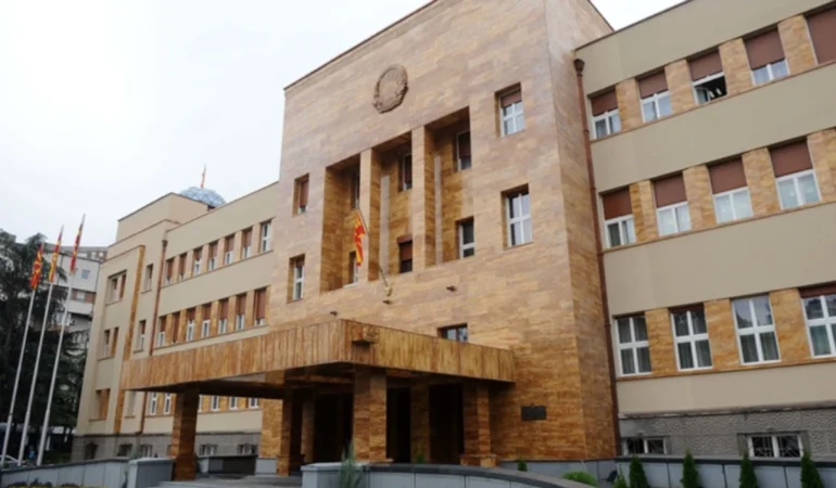 Kuvendi i RMV-së miratoi ndryshimet statutore për themelimin e tre fakulteteve të reja në UNT