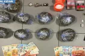 la-droga-sequestrata-a-quinto-de-stampi.webp