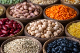 mixed-legume-varieties-healthy-nutrition.webp