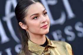 olivia-rodrigo-in-gold_hd.jpg