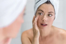 slow-agining-signs-with-skin-care-routine.webp