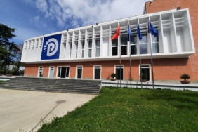 Seli-PD-1.jpg
