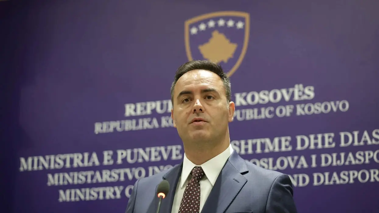 glauk-konjufca-b-58372308572093785