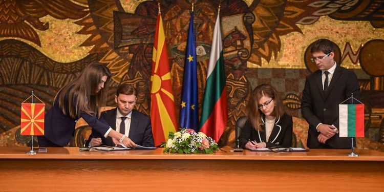 Mickoski  the protocols with Bulgaria should not be part of the EU negotiating framework