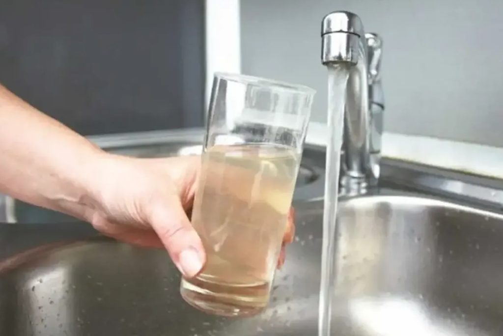 Gostivar  260 new patients sought help after drinking untreated water