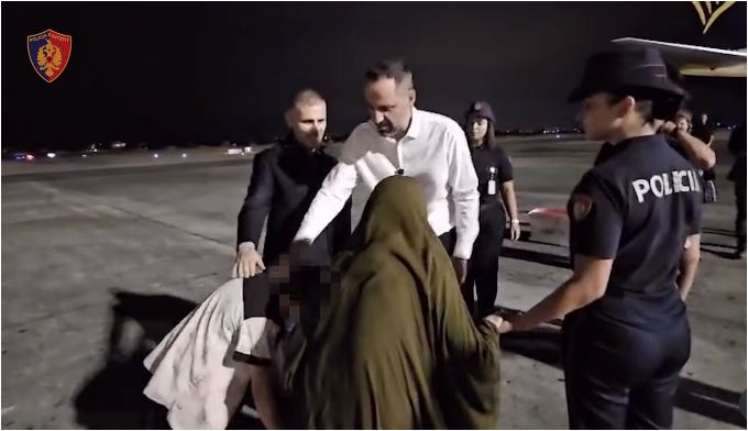 Pesë shqiptarë u riatdhesuan nga kampet e Sirisë, Rama: Një detyrim njerëzor!