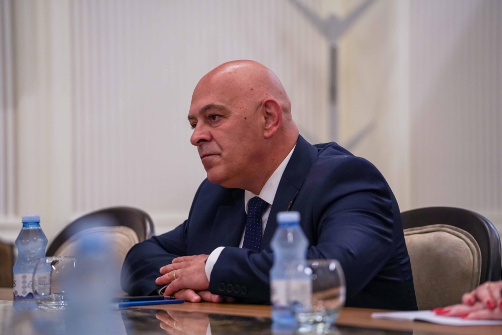 Aleanca e refuzoi Kurtin, Gjini: Karakteri qeverisës është brutal, s’kemi çka të negociojmë