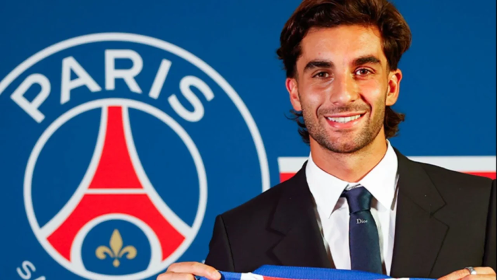 Ferran Torres zyrtarisht lojtar i PSG-së, sulmuesi lë Barcelonën me statistika mbresëlënëse dhe…