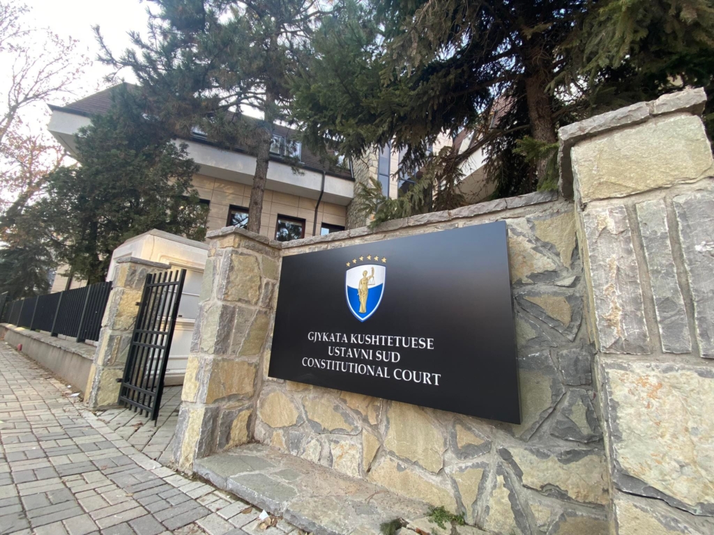 Lista Serbe ankohet në Kushtetuese për mandatin e Nenad Rashiqit