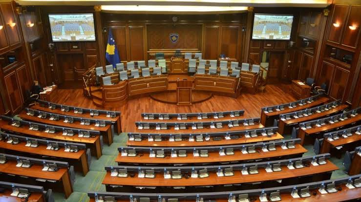 PDK sot sërish në Kuvend, kërkon thirrjen e seancës për nesër