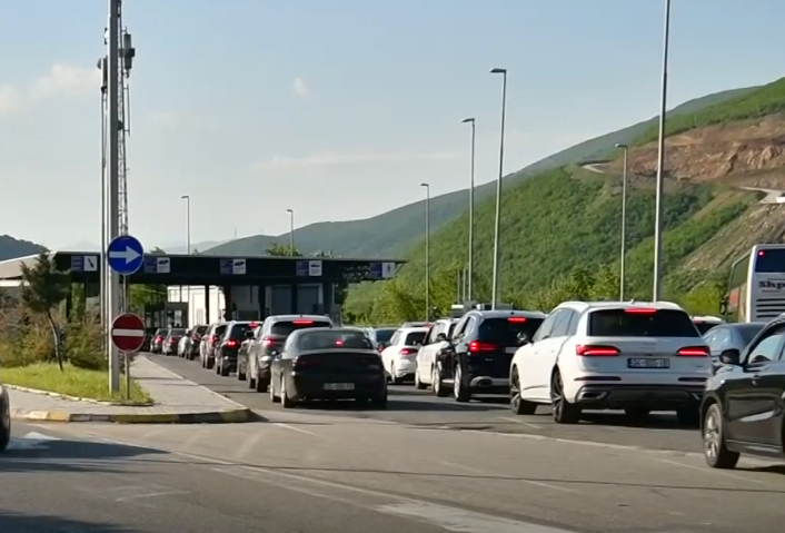 Mëngjes i qetë në pikat kufitare të Kosovës, kaq po presin mërgimtarët