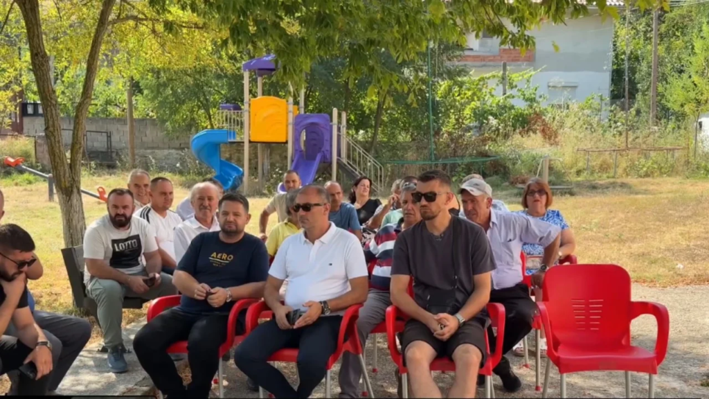 Maliqi ndahet për reformën e re, banorët debatojnë për shkrirjen e bashkisë dhe bashkimin e saj me Korçën!