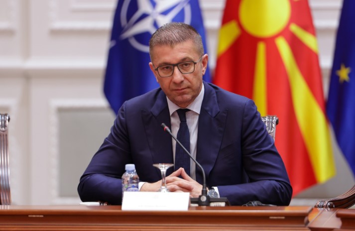 Mickoski për 25-vjetorin e Ohrit: Të lëmë pas ndasitë dhe të ndërtojmë një të ardhme të përbashkët