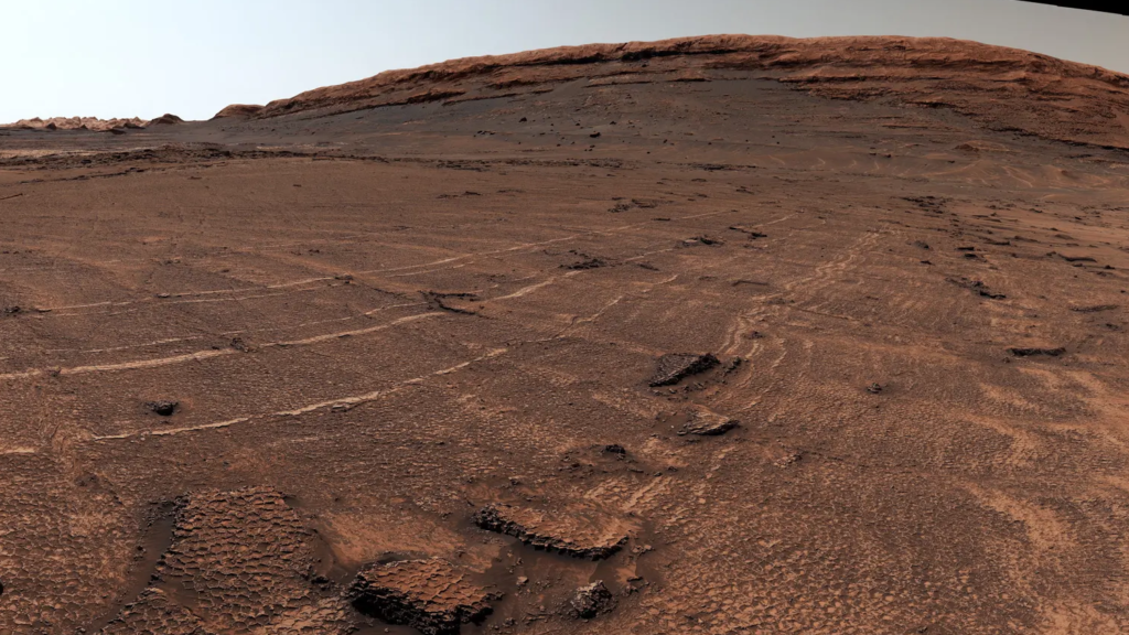 Roveri “Curiosity” i NASA-s në Mars zbulon një fushë me struktura në formë hojëzash