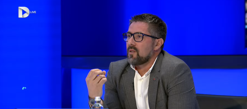 Krasniqi: Nuk ka moment më historik për kombin tonë sesa vendimi i Hagës, e ne jemi të ndarë
