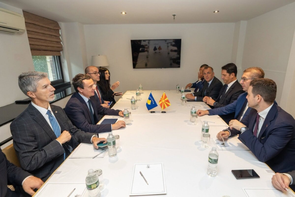 Mickoski e Kurti takohen në Nju Jork, diskutojnë për marrëdhëniet e fqinjësisë së mirë dhe bashkëpunimin rajonal